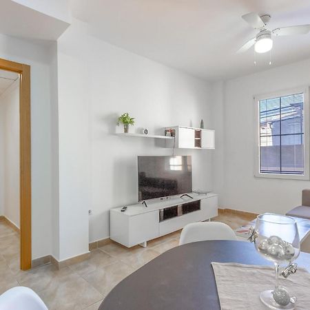 Amazing Apartment In Santa Pola Bagian luar foto